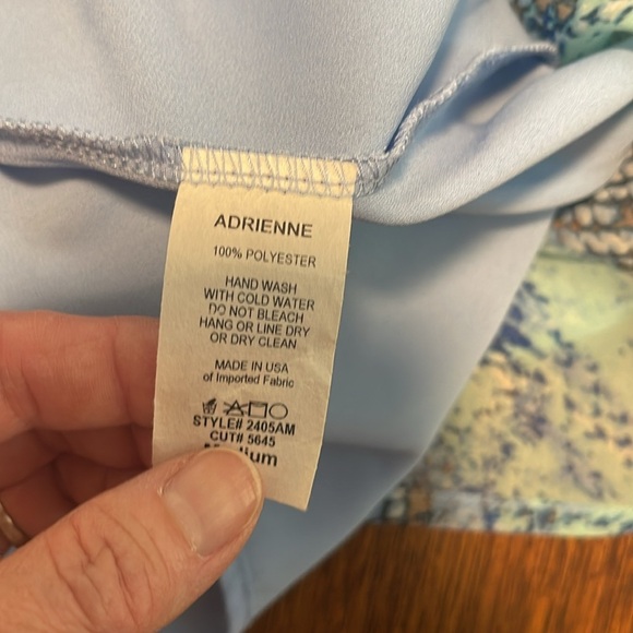 Adrienne V neck Spaghetti Strap Racerback Snake print blue green Tank Medium - Picture 8 of 8